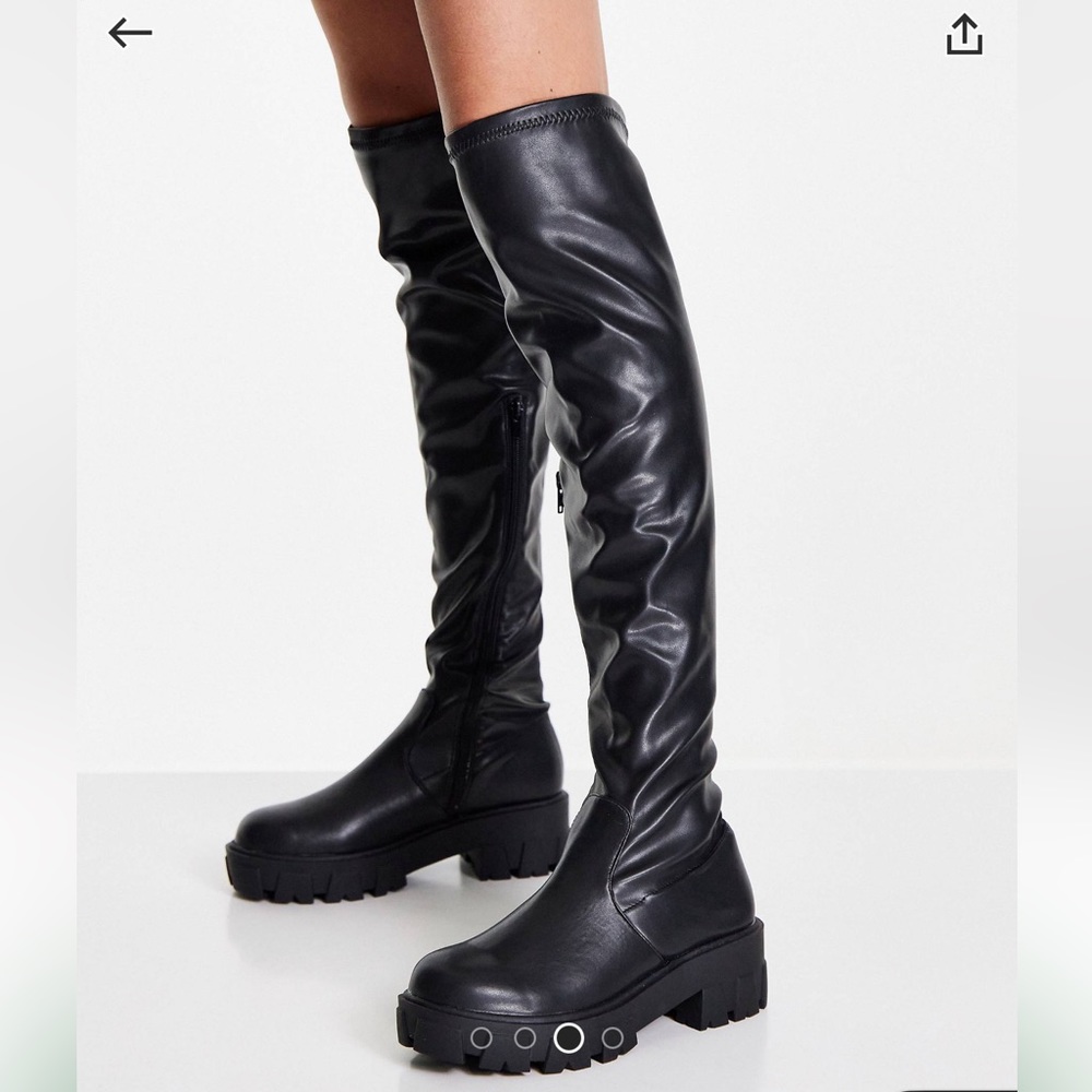 💕 Moving Sale! 💕
Glamorous over-the-knee faux leather boots in black - Picture 1 of 8